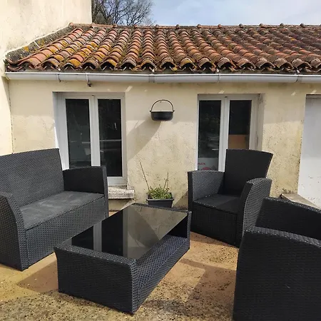 Deconnection Villa Saint-Cyr-des-Gats Exterior photo
